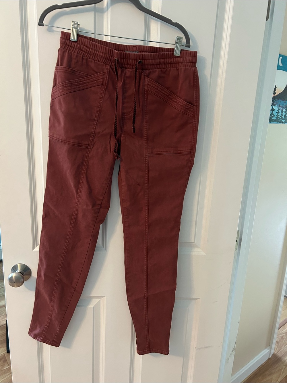 Women’s Burgundy Drawstring Jogger Pants